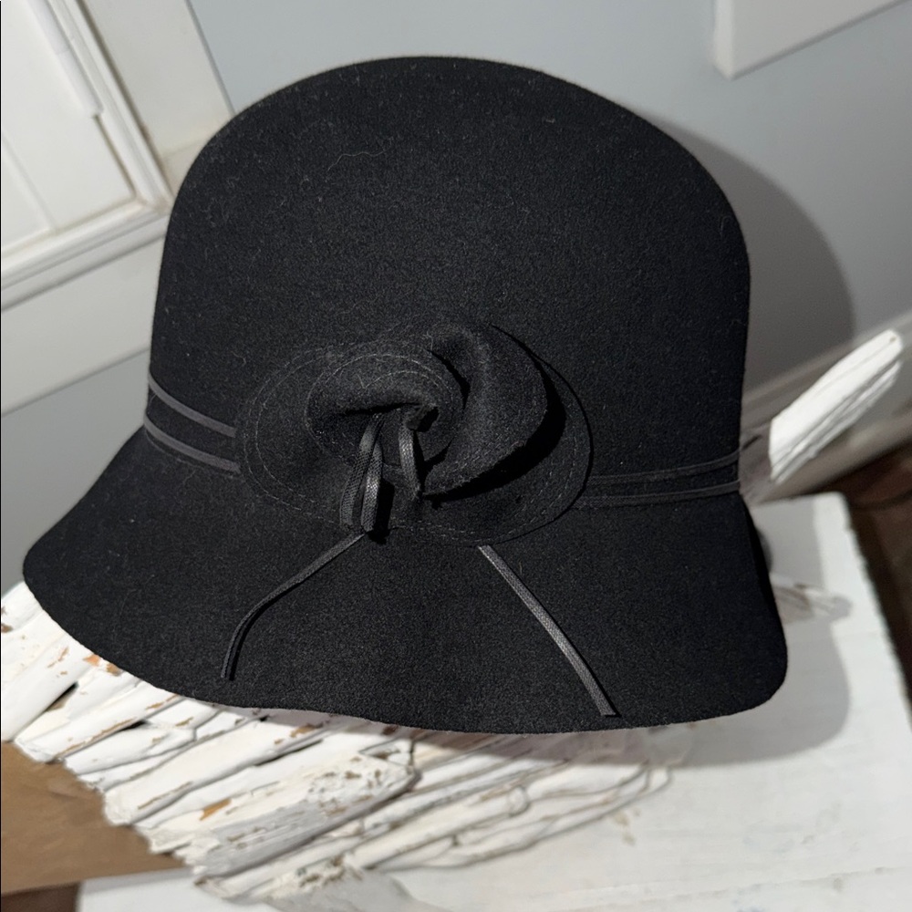 ⭐️Banana Republic Wool Hat⭐️